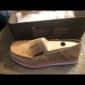 Brand New Ariat Cruisers!
